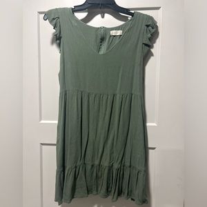 4 Beautiful Women’s Spring/Summer Tops